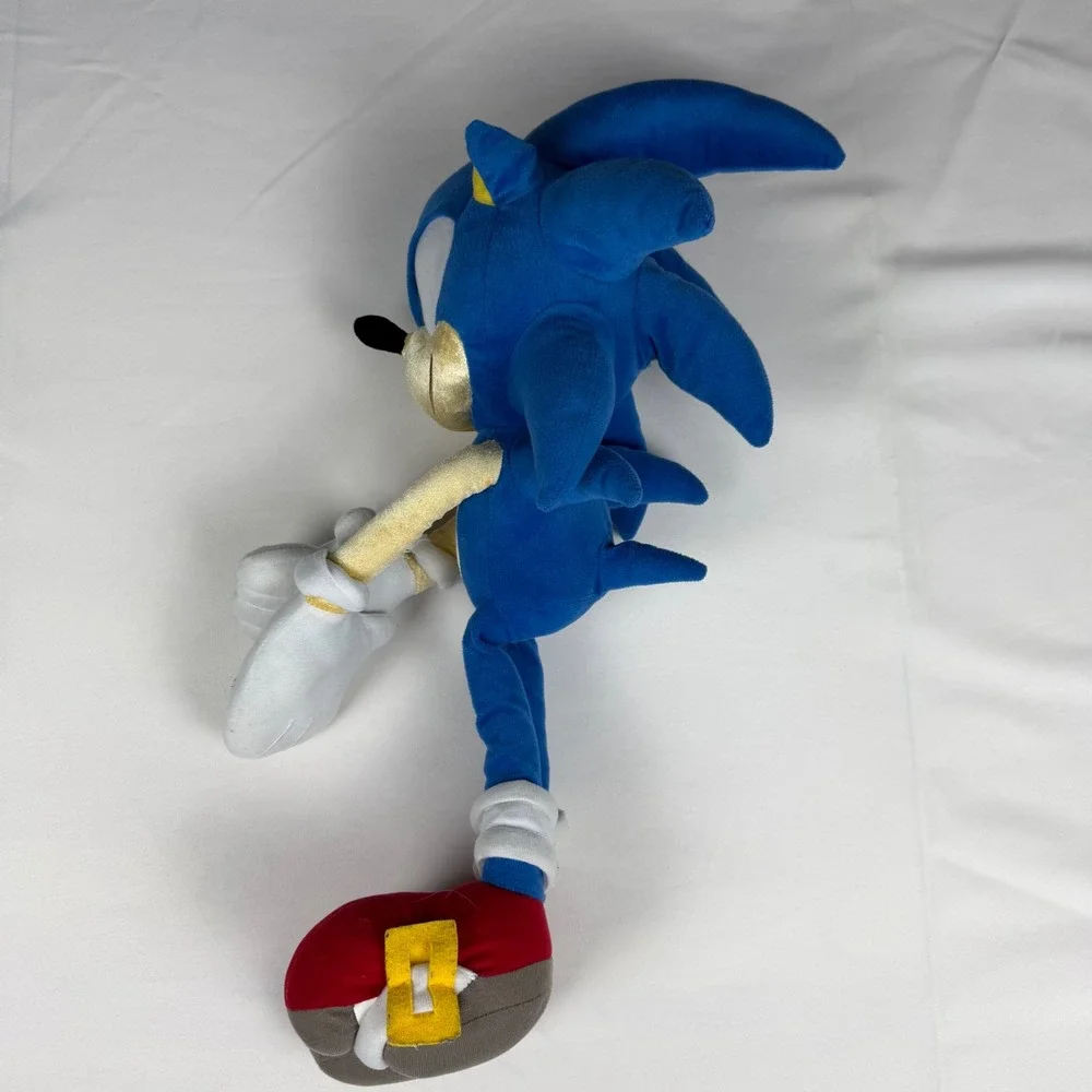 Sega Sonic the Hedgehog Large 24 Inch Plush‎ Stuffed Toy Blue Video Game Figure